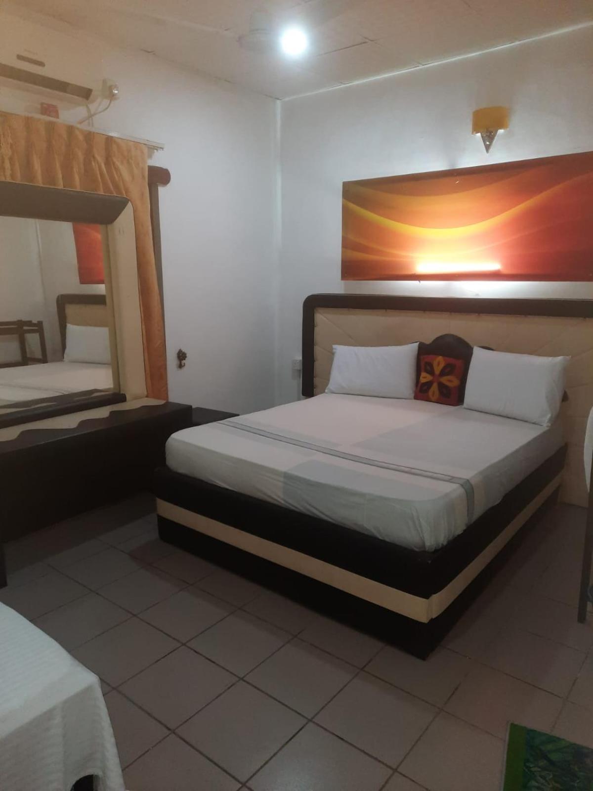 Panorama Rest Hotel Anuradhapura Buitenkant foto